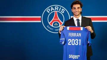 PSG confirma Ferran Torres, autor do gol do bicampeonato mundial da Espanha; veja valores